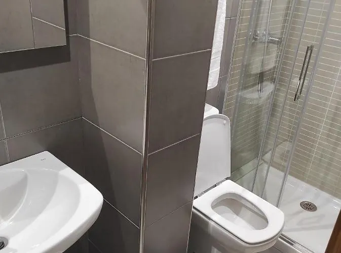 O Lar De Sara Ii * 포이오